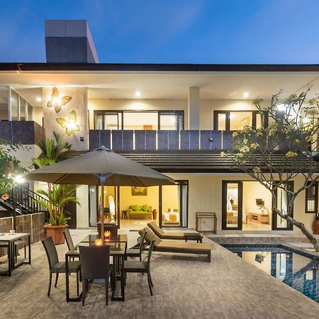 Villa Mayasari 6 Bed Rooms Nusa Dua  Esterno foto